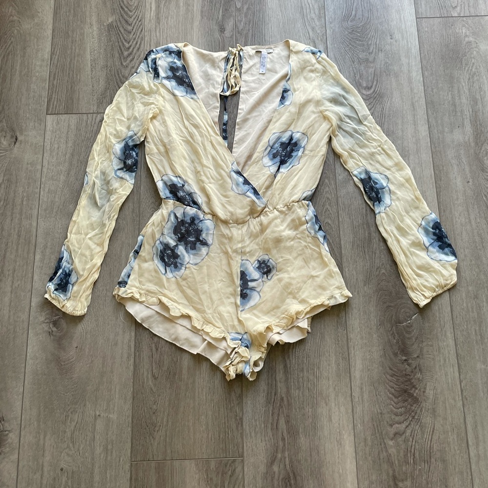 WINSTON WHITE BEIGE FLORAL SHORT ROMPER MEDIUM NEW